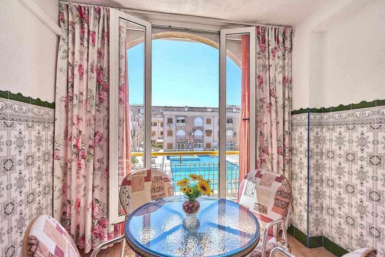 Espanhouse Valencia Apartment With Pool View In Torrevieja Buitenkant foto